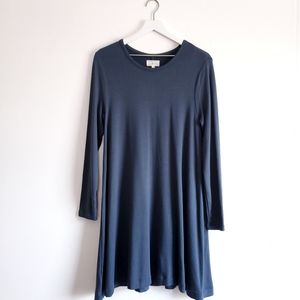 Lou & Grey long sleeve pull over dress
